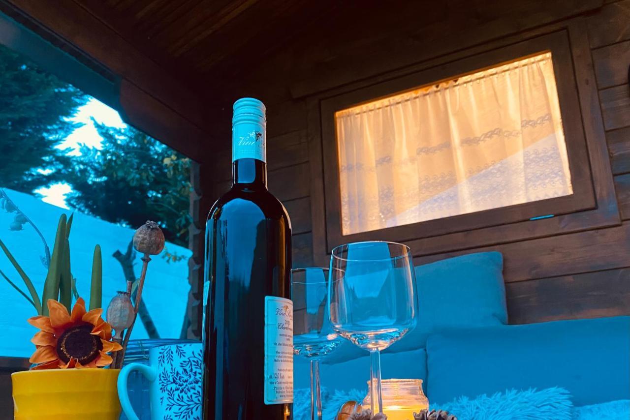 Chatky Daniel-Mikulov, A Private Campsite Just For You エクステリア 写真